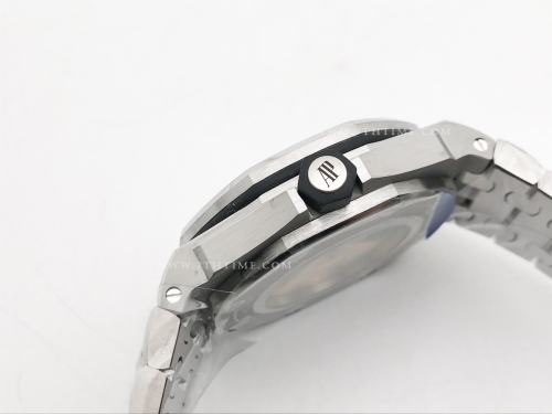 Royal Oak Offshore Diver 15710 SS/SS APSF V2 A3120