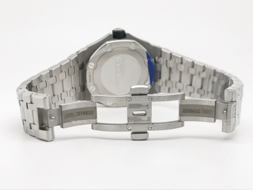 Royal Oak Offshore Diver 15703 SS/SS APSF V2 A3120