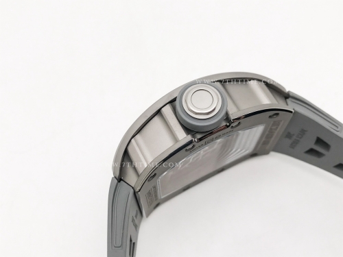 RM055 Bubba Watson Grey CER/RU Skele ZF RMUL2