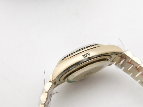 DayDate 36mm Wt 904L Flt YG/YG Gold/Rm QF VR3255