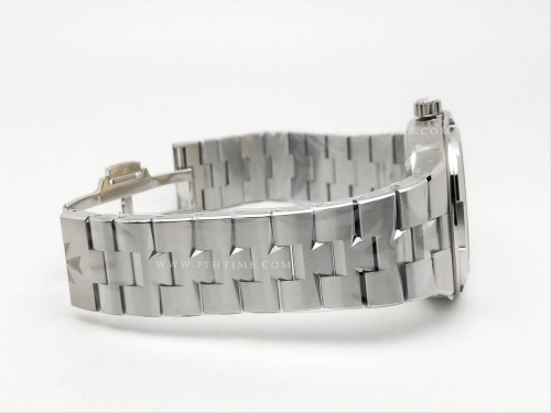 Overseas 4500V SS/SS Brown MKS MY9015 Cal5100