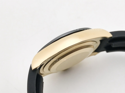 Daytona 126518 CER YG/RU Blk/Dia GDF A3836