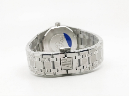 Royal Oak Ladies 67650ST 33mm SS/SS Red/Ara ZF Sw Qtz