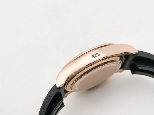 Daytona 126515LN CER RG/RU RG/Blk/Stk RCF A4131