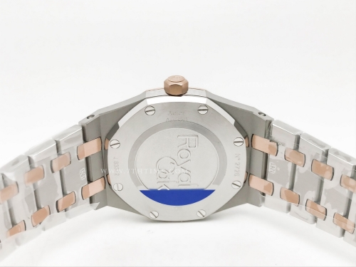 Royal Oak Ladies 67650SR RG/SS Wht/Stk ZF Sw Qtz