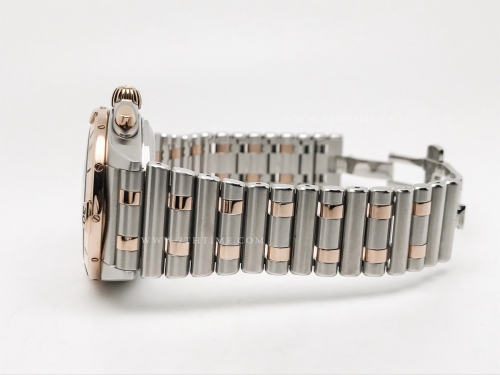 Chronomat B01 V2 RG/SS Blue/Stk TF Asia 7750