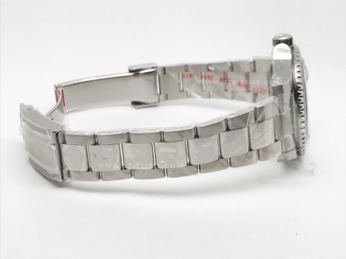 GMT II 126710 Oys 904L Coke SS/SS Blk ARF SH3285