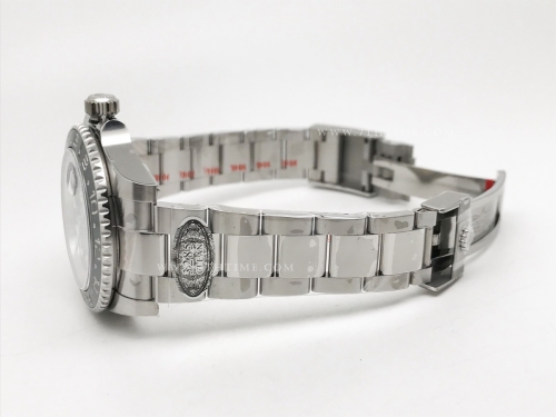 GMT II 126710GRNR Oys 904L SS/SS Blk Clean DD3285