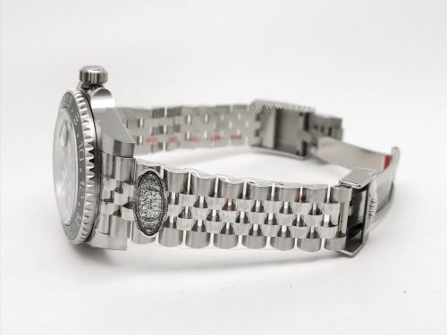 GMT II 126710GRNR Jub 904L SS/SS Blk Clean DD3285