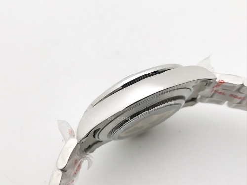 Daytona 126509 DIS SS/SS L-Blk/Wht/Stk GDF A3836