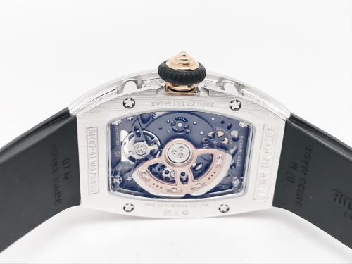 RM07-01 Snow Diam SS/RU Blk/Red Skele ZF CRMA2