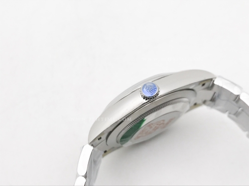 Oyster Pert. 41mm 124300 SS/SS Red EWE A3230