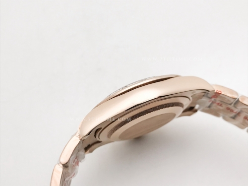 Daytona 116505 RG/RG Gold/Blk/Stk GDF A3836