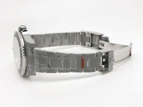 Sub Matt Diver Sandblast 316F SS/SS CF BPF SA3130