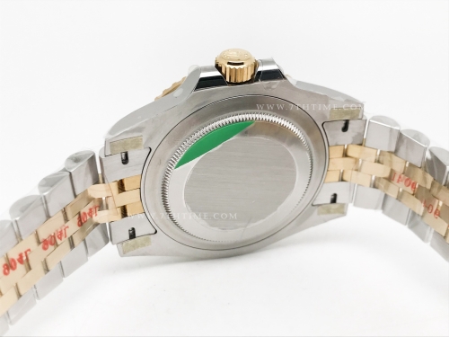 GMT II 126713 904 Jub YG/SS ARF SH3285 CHS