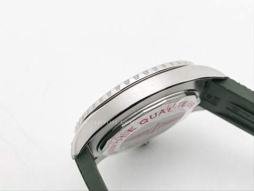 Superocean 44mm Blk SS/RU Red TF Asia 2824