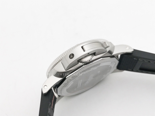 PAM 1565 Submersible Luna Rossa SS/RU Blue VSF P900