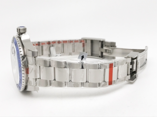 GMT II 116710BLNR Batman 904 Oys SS/SS APSF VR3186