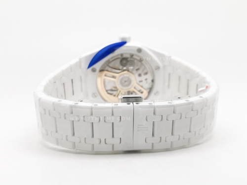 Royal Oak 41mm 15500 Wht CER/CER Blk APSF A4302