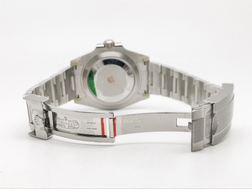 Sub 124060 No Date 904 41mm SS/SS Blk EWE A3230