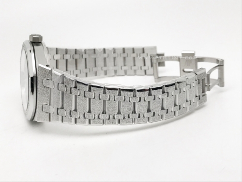 Royal Oak 15410 Frosted SS/SS Blue APSF A3120