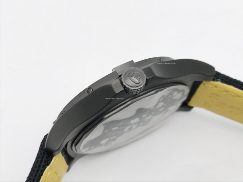 Avenger GMT 45mm PVD/NY Yelw/Num OXF A2836