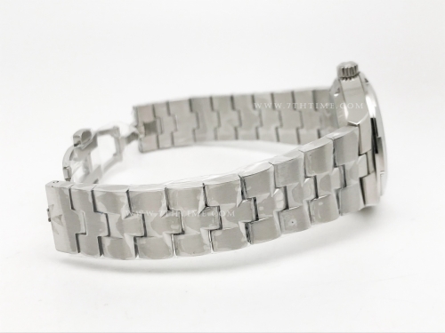 Overseas 4600V SS/SS Pink NNF MY9015 Cal1088