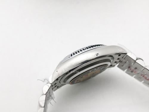 DJ 126234 36mm Jub Flt 904L SS/SS W-MOP/Dia JQF VR3235