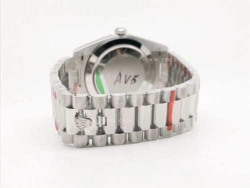 DayDate 40mm 904L Flt SS/SS Green/Stk GMF A2836