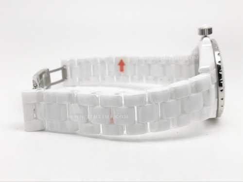 XHANEL J-12 38mm Wht CER/CER MOP/Num Dia HTF A2892