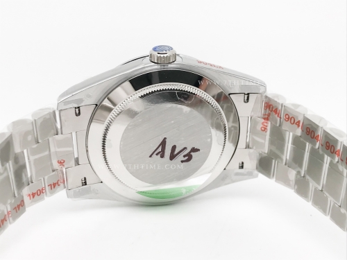 DayDate 40mm 904L Flt SS/SS Blue/Rm/Stk GMF A2836