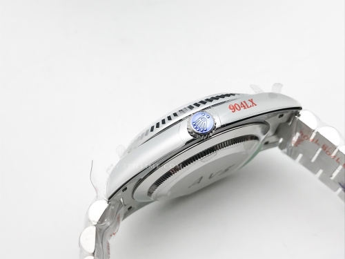 DayDate 40mm 904L Flt SS/SS Green/Ara GMF A2836