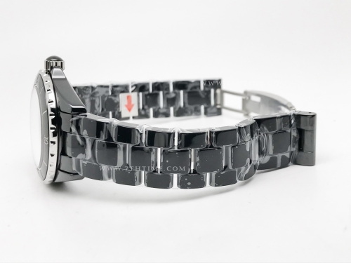 XHANEL J-12 38mm Blk Coco CER/CER Blk/Num HTF A2892