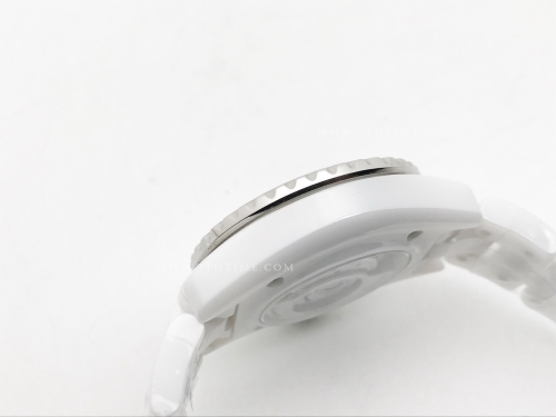 XHANEL J-12 33mm Wht CER/CER Wht/Num HTF A12.2