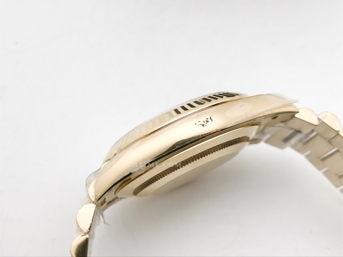 DayDate 40mm 904L Flt Wt YG/YG Wht/Rm/Stk KHF SH3255