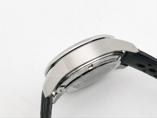 Carrera Chrono 42mm Wht SS/LE Blk/Blk A8F VK63A