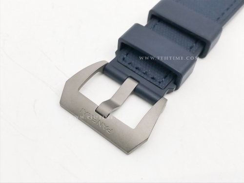 PAM1466 Submersible Luna Rossa CER/RU Blue VSF P900