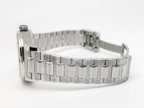 Portugieser Auto 42mm SS/LE D-Gold/Num APSF A52010