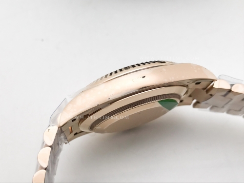 DayDate 40mm Flt Wt RG/RG RG/Dia THB V3 SH3255