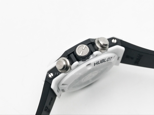 Big Bang Unico 42mm Cer Wht CER/RU Blk Ske BBF A1280