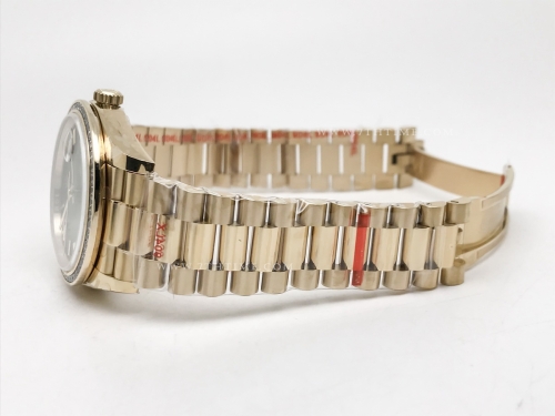 DayDate 40mm 904L B.Dia YG/YG O-Grn/Rm GMF A2836