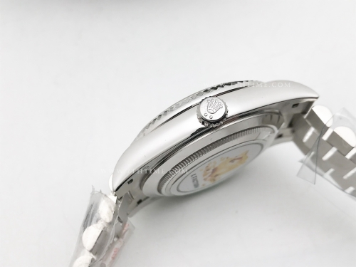 DayDate 40mm 228239 904L Flt Wt WG/WG O-Blue/Rm KF VR3255