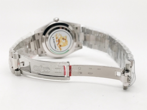 DayDate 40mm 228239 904L Flt Wt WG/WG O-Blue/Rm KF VR3255