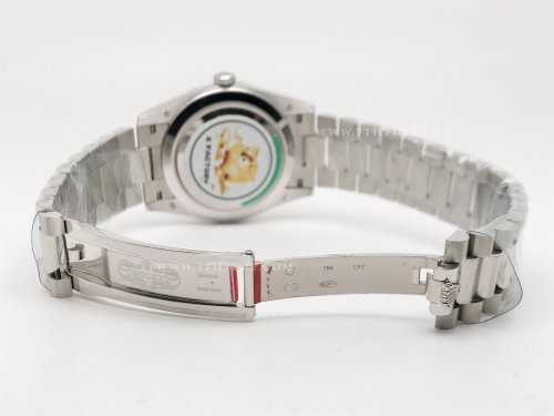 DayDate 40mm 228239 904L Flt Wt WG/WG Blue/Rm KF VR3255