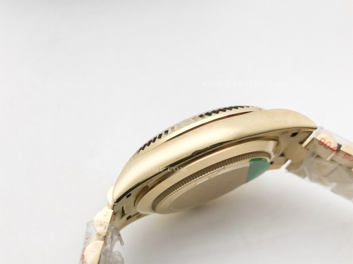 DayDate 40mm 228238 904L Flt Wt YG/YG Silv/Rm KF VR3255