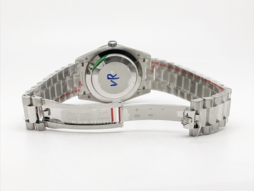 DayDate 40mm 904L Flt SS/SS Silv/Stk GMF VR3255