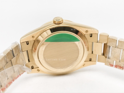 DayDate 40mm 228238 904L Flt Wt YG/YG O-Grn/Rm KF VR3255