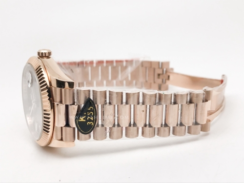 DayDate 40mm 228235 904L Flt Wt RG/RG Brwn/Dia KF VR3255