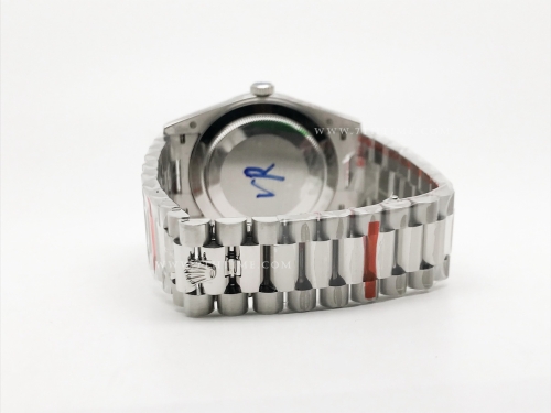 DayDate 40mm 904L Flt SS/SS L-Blue-E/Stk GMF VR3255