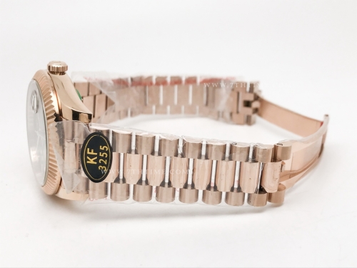 DayDate 40mm 228235 904L Flt Wt RG/RG O-Grn/Rm KF VR3255